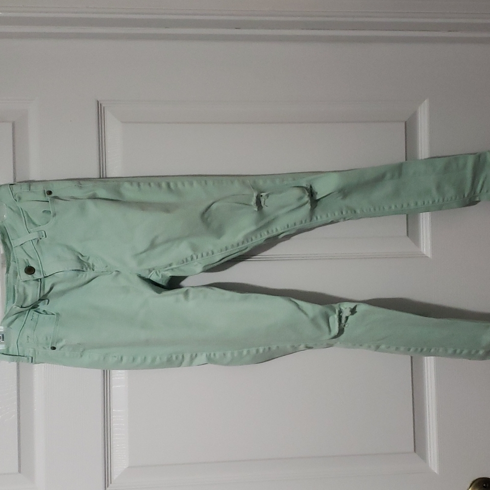 Skinny pants